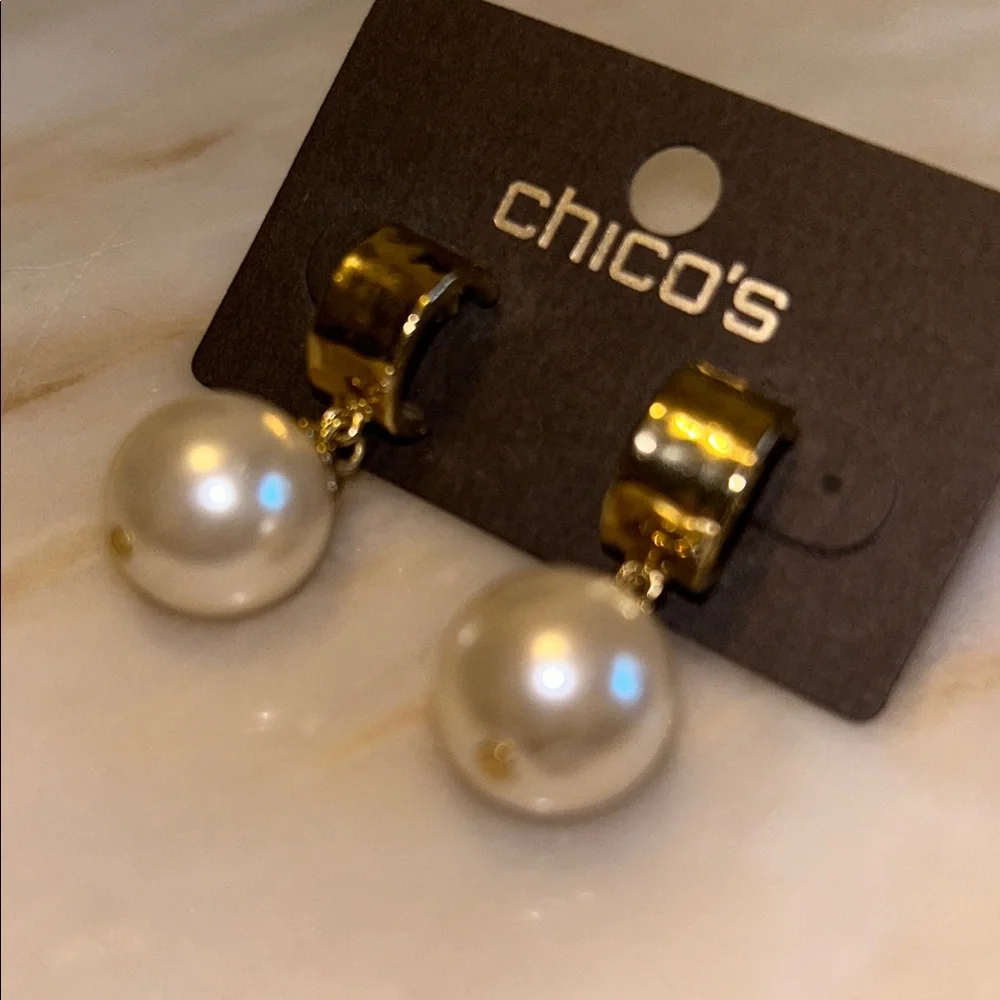 Chico's‎ Women Gold Tone Faux Pearl Arie Dangle Drop Earring NWT